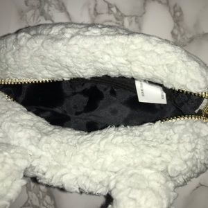 NEW Fuzzy Animal Makeup/Pencil/Sunglass Case